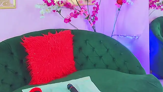 scarlette69 online show from 12-01-25, 07:48