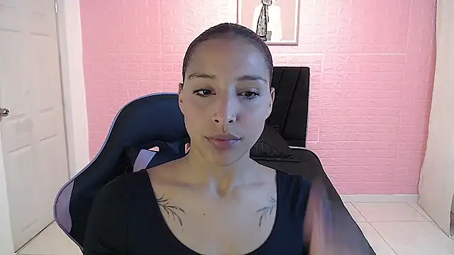 DULCE1609 online show from 11-15-25, 08:46