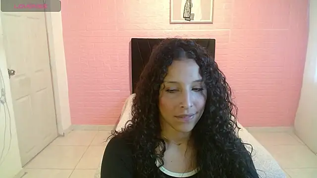 Snapshot of DULCE1609 chatting on 07-13-26, 08:08 DULCE1609 online show from 07-13-26, 08:08