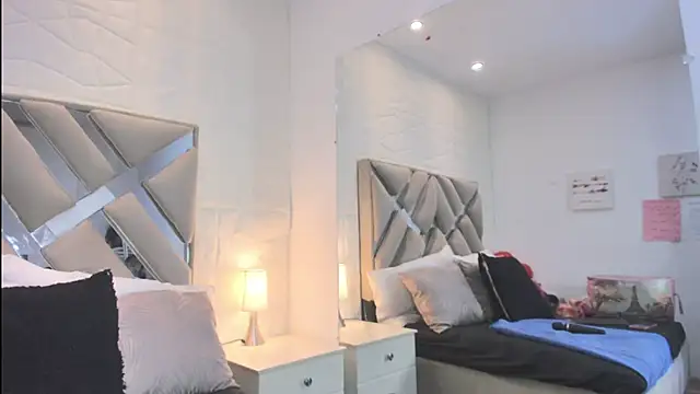 raquell moore online show from 03-26-26, 12:14