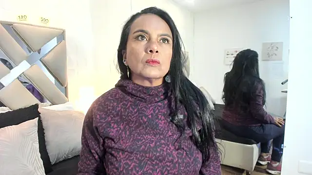 raquell moore online show from 11-30-25, 11:55