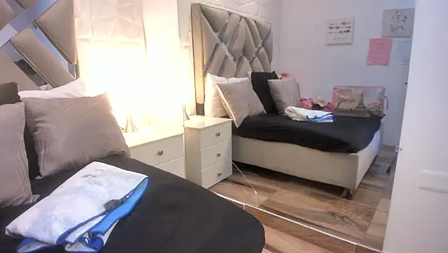 raquell moore online show from 02-28-26, 03:11