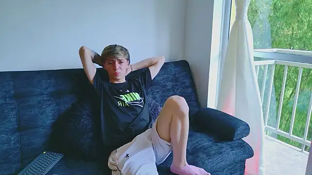 ethan and ava online show from 10-02-25, 02:42