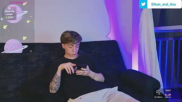 ethan and ava online show from 11-08-25, 02:15