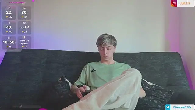 ethan and ava online show from 06-03-26, 12:39