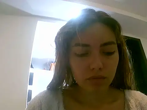 VittoriaTaylor online show from 03-23-26, 08:08
