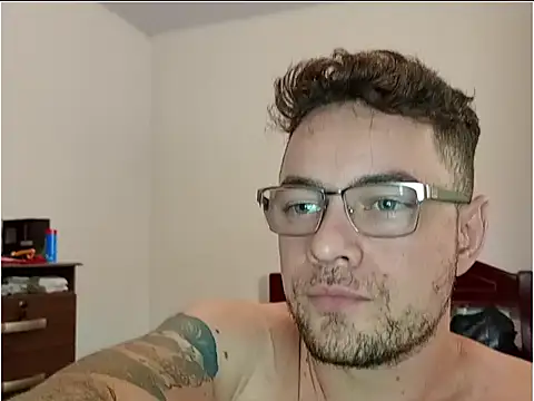 Dyllan   online show from 04-16-26, 05:14