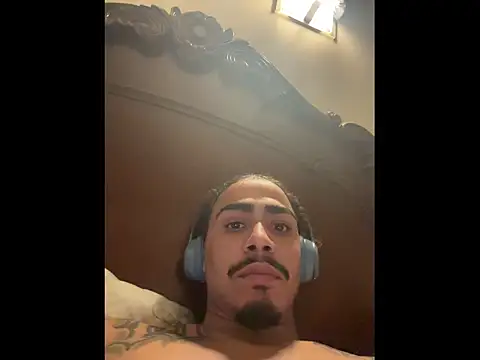 jamesx14877 online show from 11-10-25, 05:45