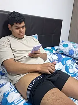 Snapshot of Jumi_777 chatting on 09-26-25, 05:25 Jumi 777 online show from 09-26-25, 05:25