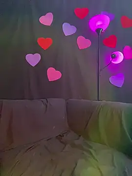 Snapshot of xoxoHotCoCo chatting on 02-04-26, 02:23 xoxoHotCoCo online show from 02-04-26, 02:23