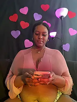 Snapshot of xoxoHotCoCo chatting on 02-17-26, 04:26 xoxoHotCoCo online show from 02-17-26, 04:26