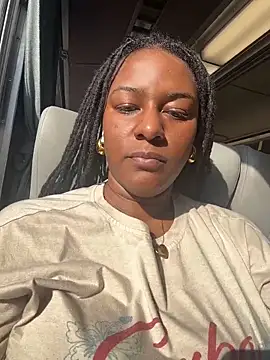 Snapshot of xoxoHotCoCo chatting on 03-09-26, 09:07 xoxoHotCoCo online show from 03-09-26, 09:07