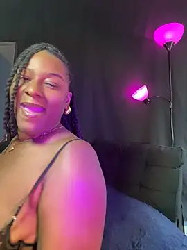 xoxoHotCoCo online show from 05-29-26, 07:09