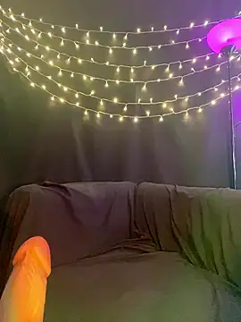 xoxoHotCoCo online show from 01-09-26, 03:41