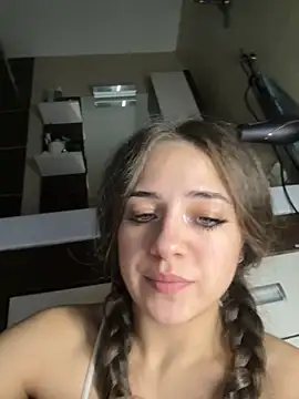 GeraBoobsi online show from 11-26-25, 05:02