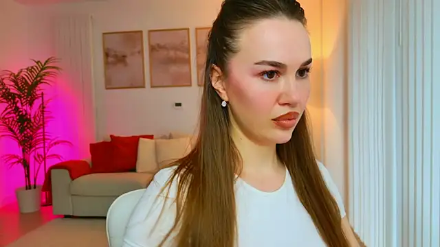 Snapshot of GoddessRoxana chatting on 02-12-26, 12:38 GoddessRoxana online show from 02-12-26, 12:38