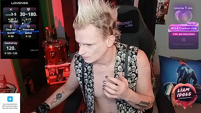 Snapshot of LiamIdols chatting on 02-26-26, 11:27 LiamIdols online show from 02-26-26, 11:27