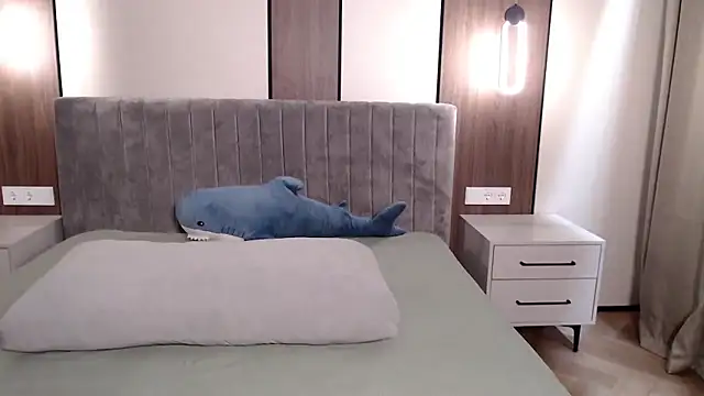 mystiksirenn online show from 11-30-25, 01:23