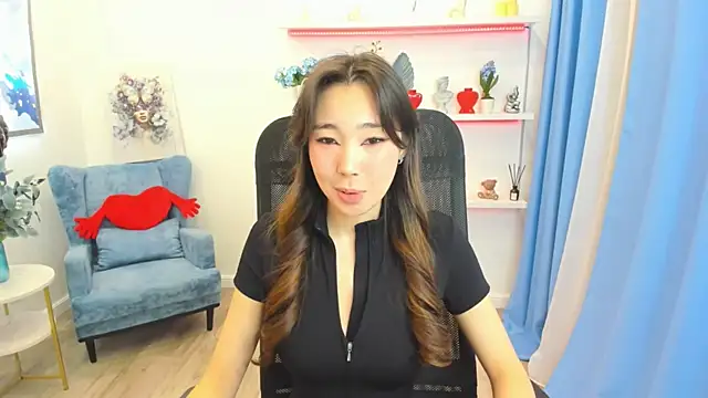 AnnaReyla online show from 02-06-26, 02:29