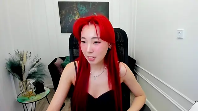 AnnaReyla online show from 05-12-26, 03:58