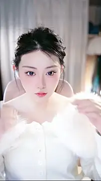 Dou-Dou-er online show from 03-28-26, 01:17