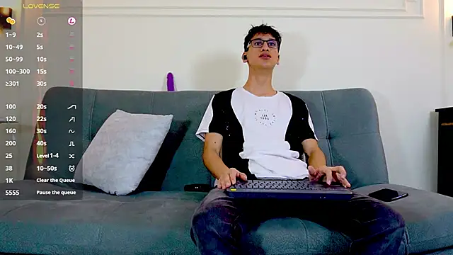 Cum hunters online show from 03-19-25, 03:30