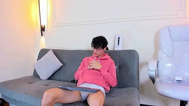 Cum hunters online show from 01-08-26, 03:23