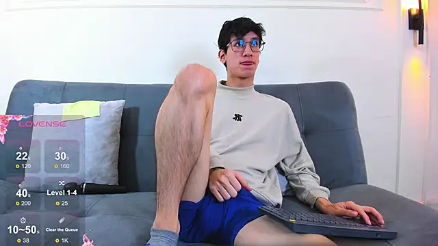 Cum hunters online show from 05-13-26, 03:24
