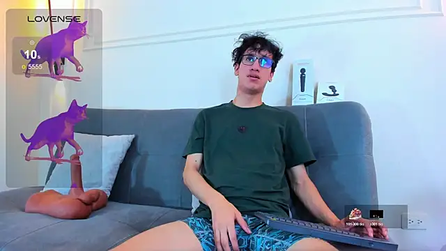 Cum hunters online show from 12-19-25, 03:21