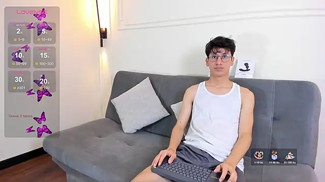 Cum hunters online show from 11-14-25, 03:32