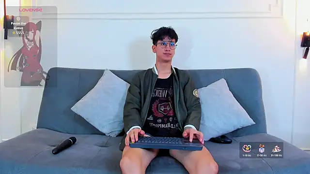 Cum hunters online show from 10-28-25, 05:50