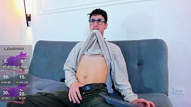 Cum hunters online show from 03-08-26, 03:21