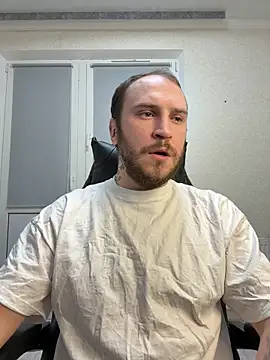  XxX-XxX  online show from 03-19-25, 10:31