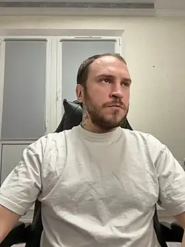  XxX-XxX  online show from 03-18-25, 09:21