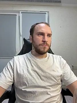  XxX-XxX  online show from 03-17-25, 09:02