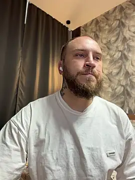 Snapshot of _XxX-XxX_ chatting on 07-15-26, 02:51 XxX-XxX online show from 07-15-26, 02:51
