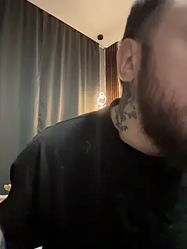  XxX-XxX  online show from 05-01-26, 09:20