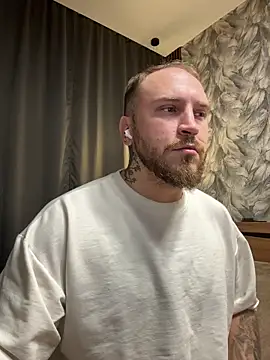  XxX-XxX  online show from 11-06-25, 04:44