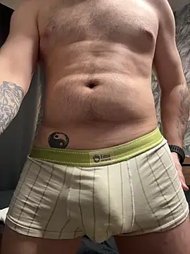  XxX-XxX  online show from 11-26-25, 02:22