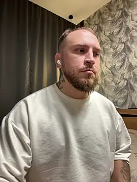  XxX-XxX  online show from 10-09-25, 09:26