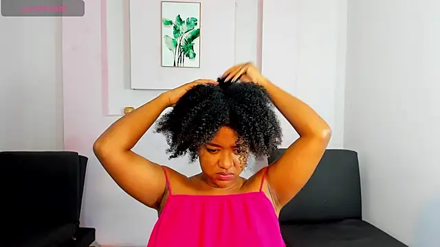 AishaHil online show from 01-30-25, 11:44