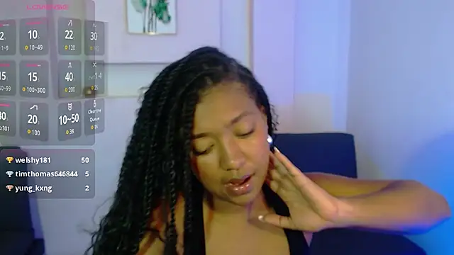 AishaHil online show from 02-17-25, 06:39