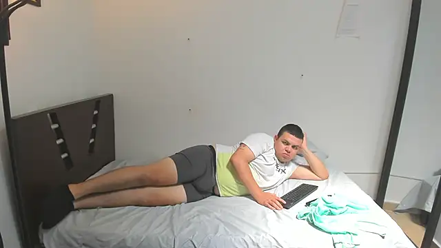 Faridsweetness online show from 02-12-25, 04:44