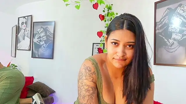 loretahorny online show from 02-14-26, 02:06