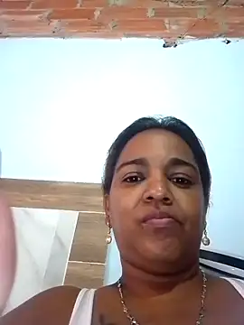 Snapshot of Teresa_mm chatting on 09-17-25, 02:08 Teresa mm online show from 09-17-25, 02:08