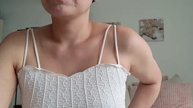 Andrewine89 online show from 05-17-26, 07:36