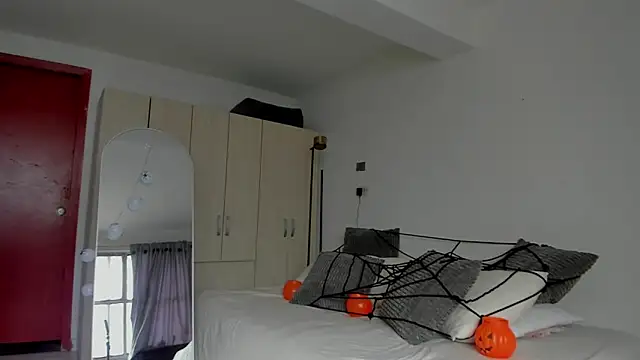 Andrewine89 online show from 11-01-25, 08:25