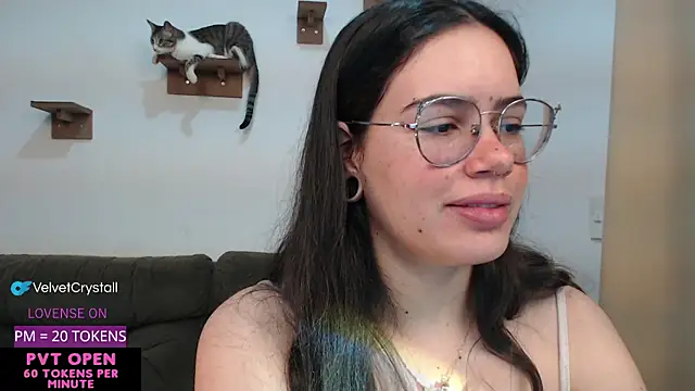 crystalll room online show from 09-20-25, 05:45