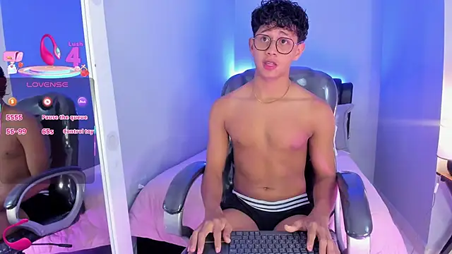 Dawn16  online show from 11-30-25, 01:56