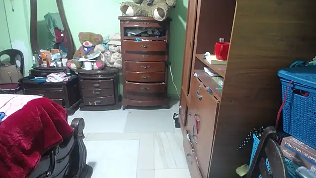 Snapshot of jazmin_mature_ chatting on 11-11-25, 01:22 jazmin mature online show from 11-11-25, 01:22